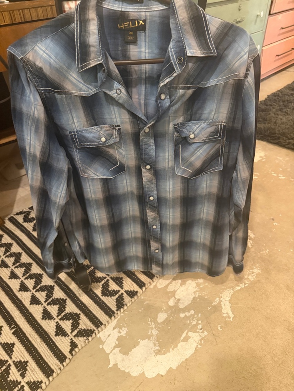 Helix Men's Blue Gray Plaid Western Button-Down Shirt